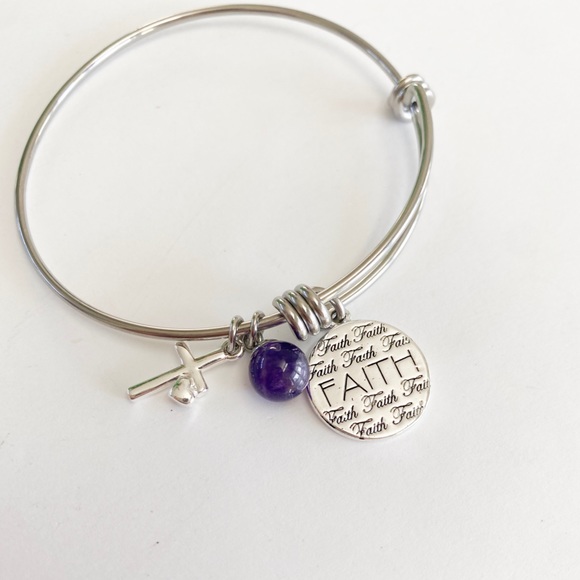 Faith Hope Love silver expandable bangle bracelet - Picture 3 of 4